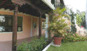 Garden.jpg (107545 bytes)